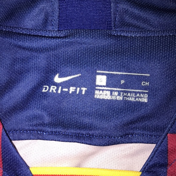 Nike FC Barcelona 2019-2020 Men’s Home Soccer Jersey🆕 - Picture 7 of 15